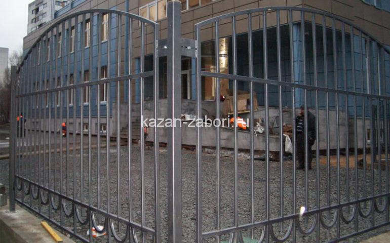 забор из профтрубы в Казани